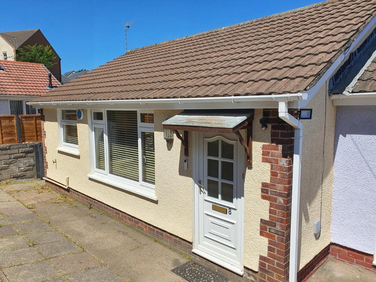 The Mumbles - Bungalow - 2 Bedrooms - Pet Friendly Swansea Exterior photo
